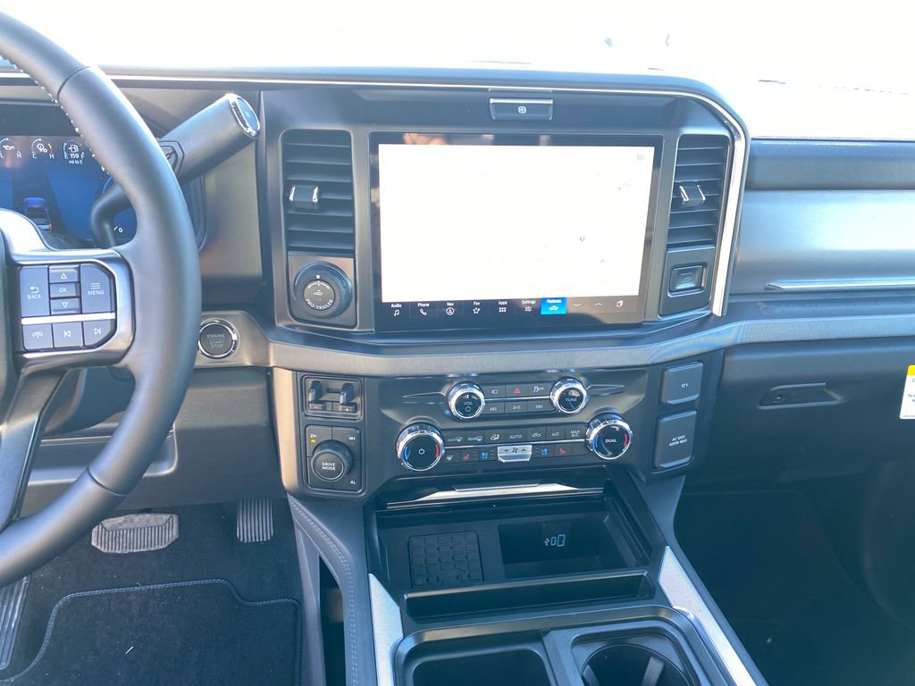 New 2026 Ford F250 Platinum image 18