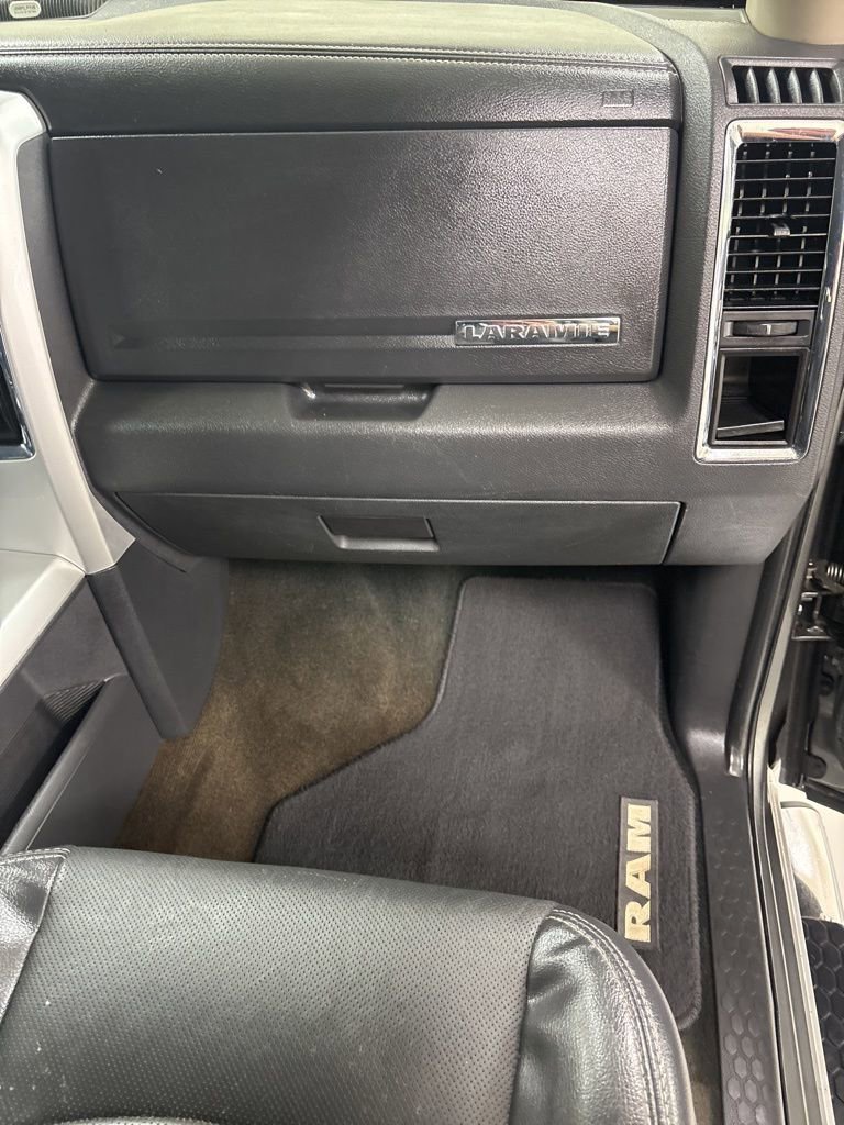 Used 2012 RAM 2500 Laramie w/ Chrome Accents Group image 26