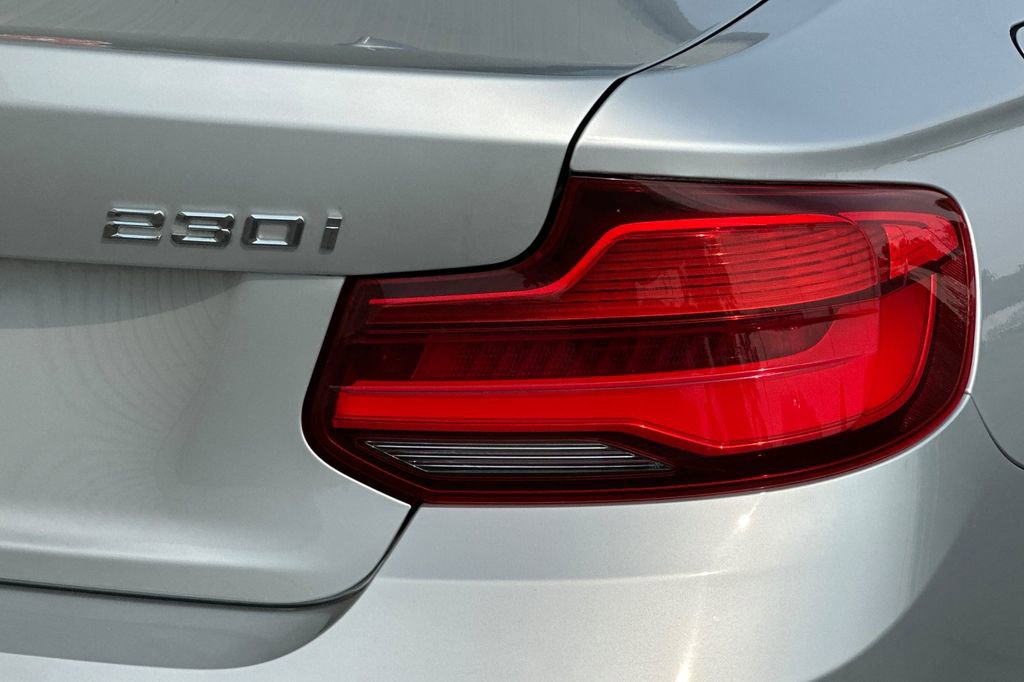 Used 2019 BMW 230i xDrive Coupe w/ Convenience Package image 26