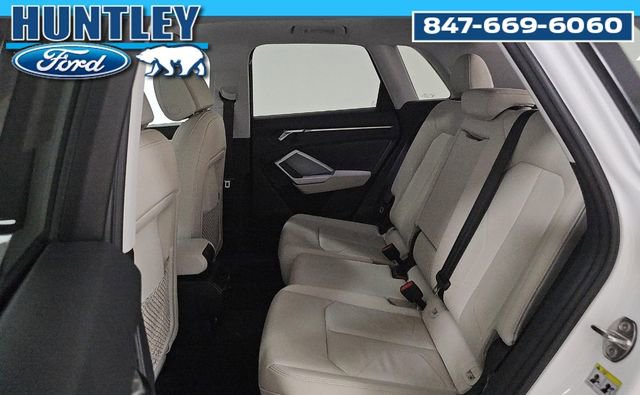 Used 2023 Audi Q3 2.0T Premium w/ Convenience Package AWD/4WD image 10