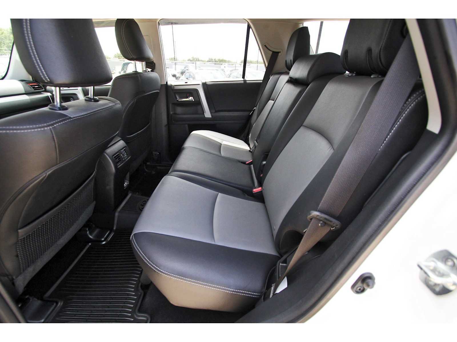 Used 2023 Toyota 4Runner SR5 Premium w/ Moonroof Package RWD image 12