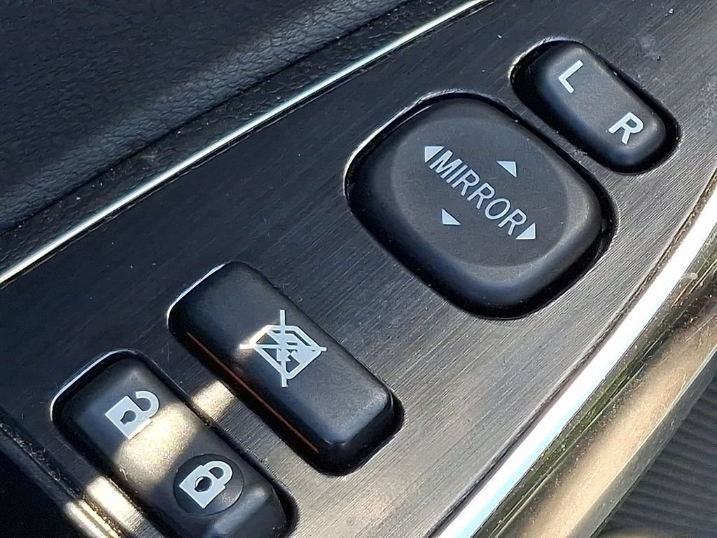 Used 2014 Toyota Avalon XLE Premium FWD image 26