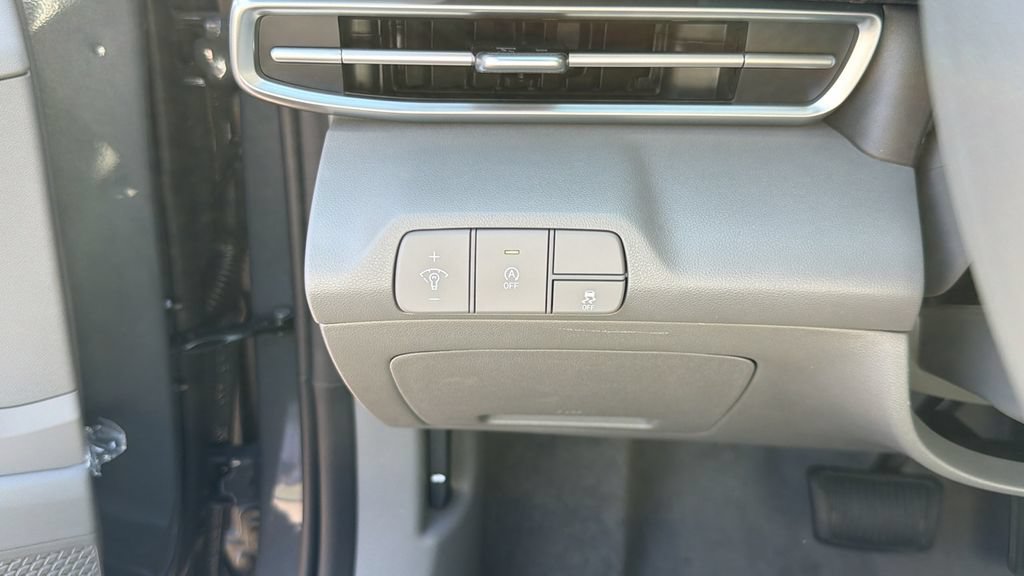 New 2026 Hyundai Elantra SE FWD image 31