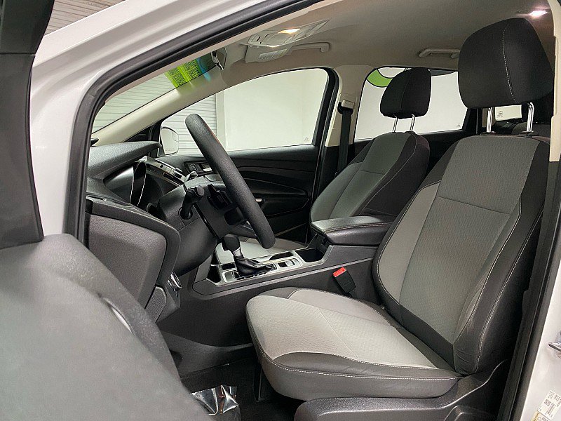 Used 2017 Ford Escape SE image 10