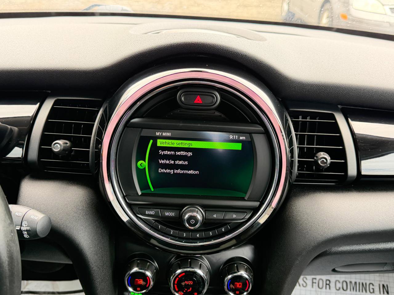 Used 2019 MINI Cooper 2-Door Hardtop w/ Storage Package image 58