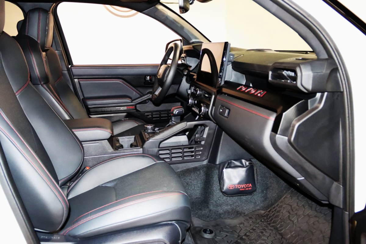 Used 2024 Toyota Tacoma TRD Pro AWD/4WD image 65