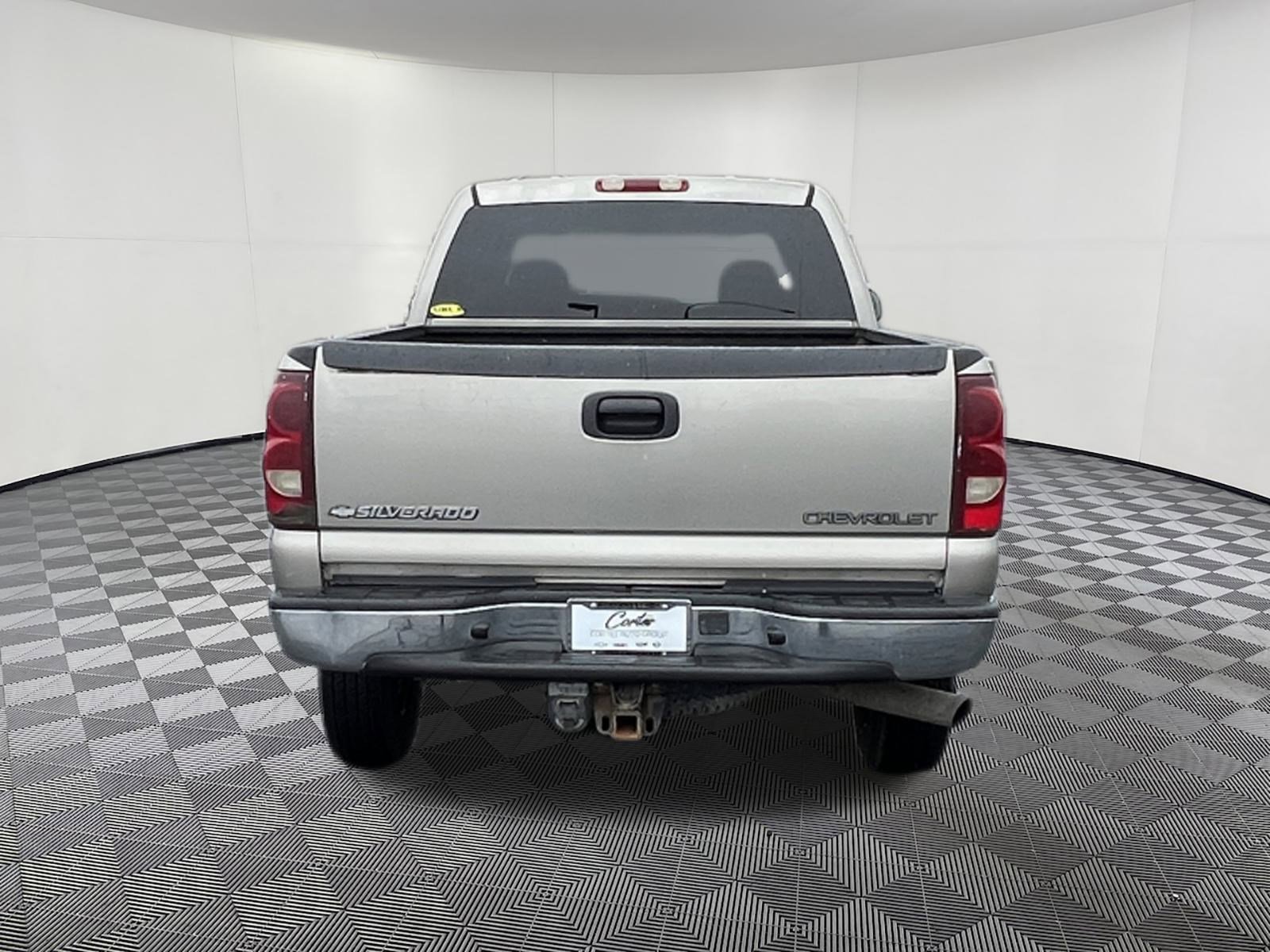Used 2003 Chevrolet Silverado 2500 LS w/ Skid Plate Package image 5