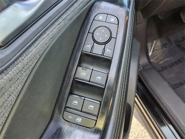 Used 2023 Nissan Rogue SV image 20