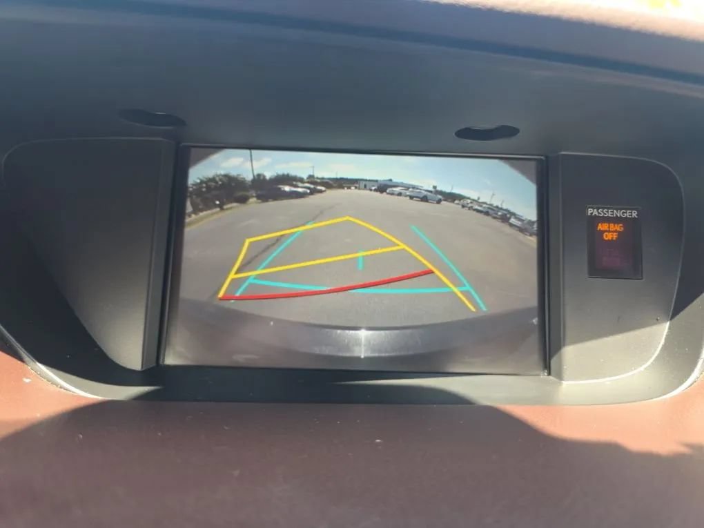 Used 2018 Lexus ES 350 w/ Luxury Package w/Wood Trim FWD image 34