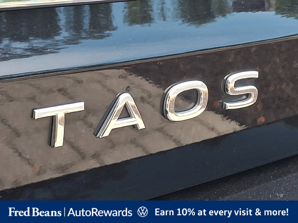 Certified 2024 Volkswagen Taos S FWD image 35