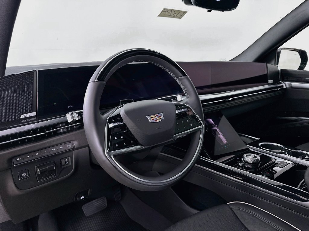 New 2026 Cadillac Escalade Sport w/ Touring Package AWD/4WD image 9