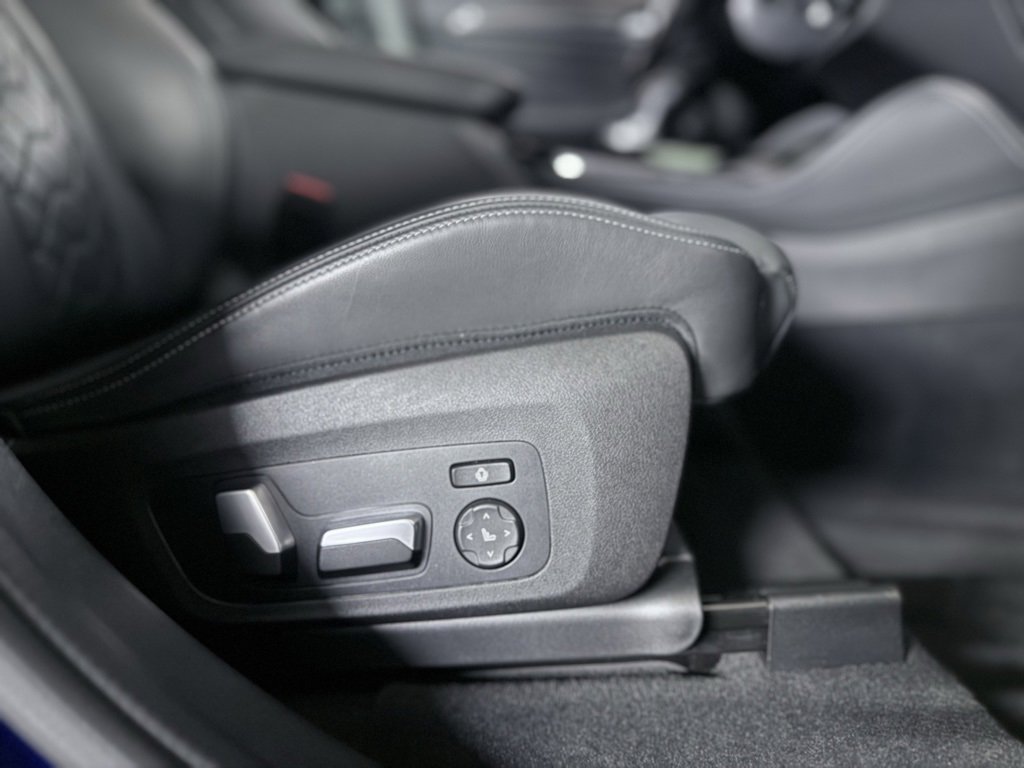 Used 2022 BMW X4 M w/ Executive Package image 31