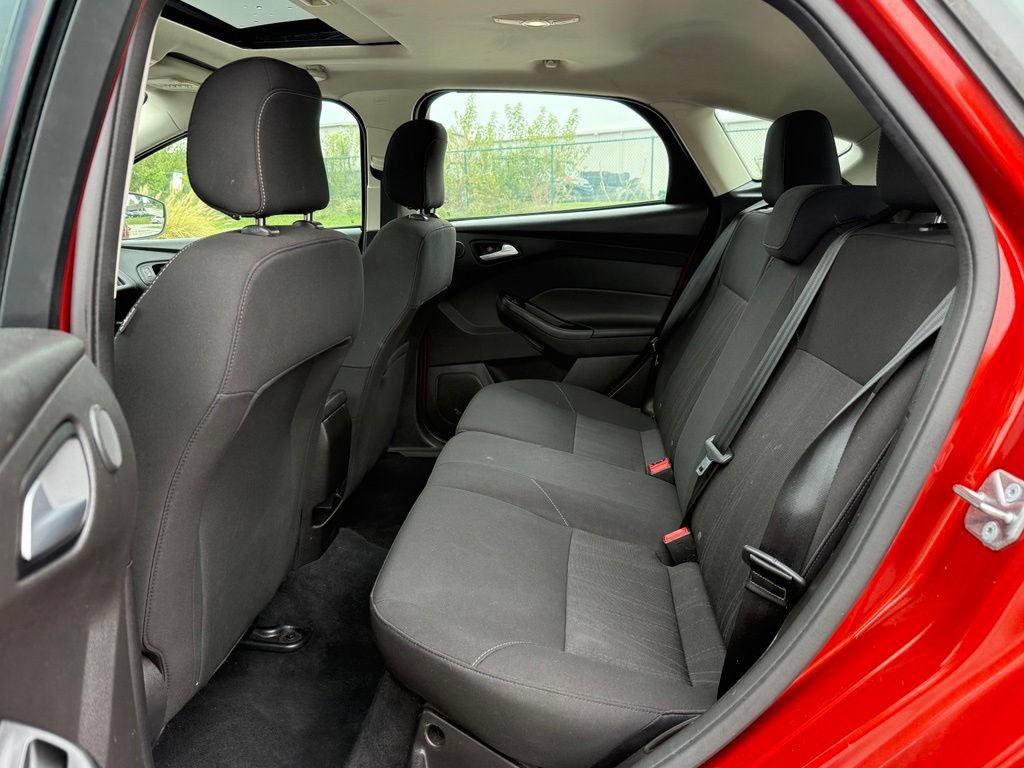 Used 2018 Ford Focus SEL FWD image 15