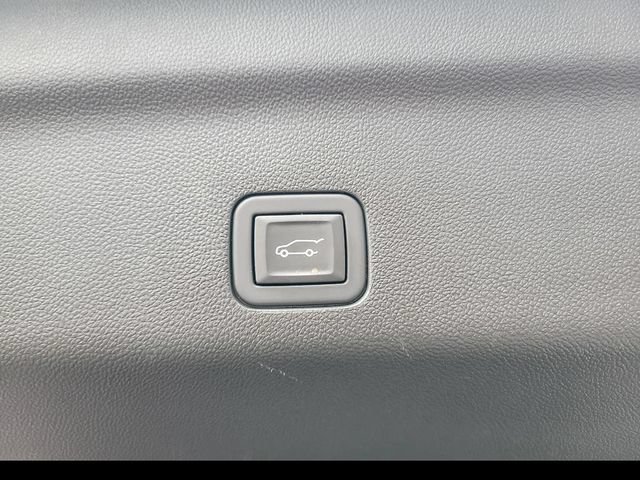 Certified 2024 Cadillac Escalade Sport AWD/4WD image 29