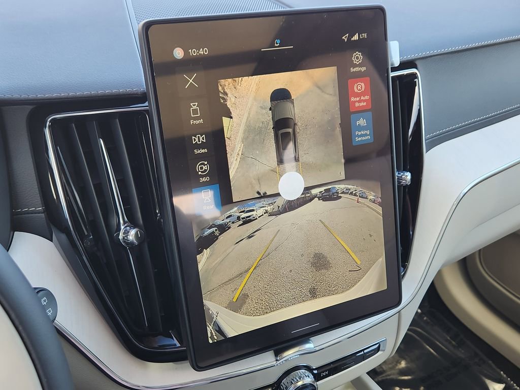 New 2026 Volvo XC60 T8 Ultra w/ Climate Package image 9