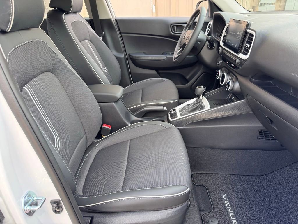 New 2026 Hyundai Venue SEL image 15