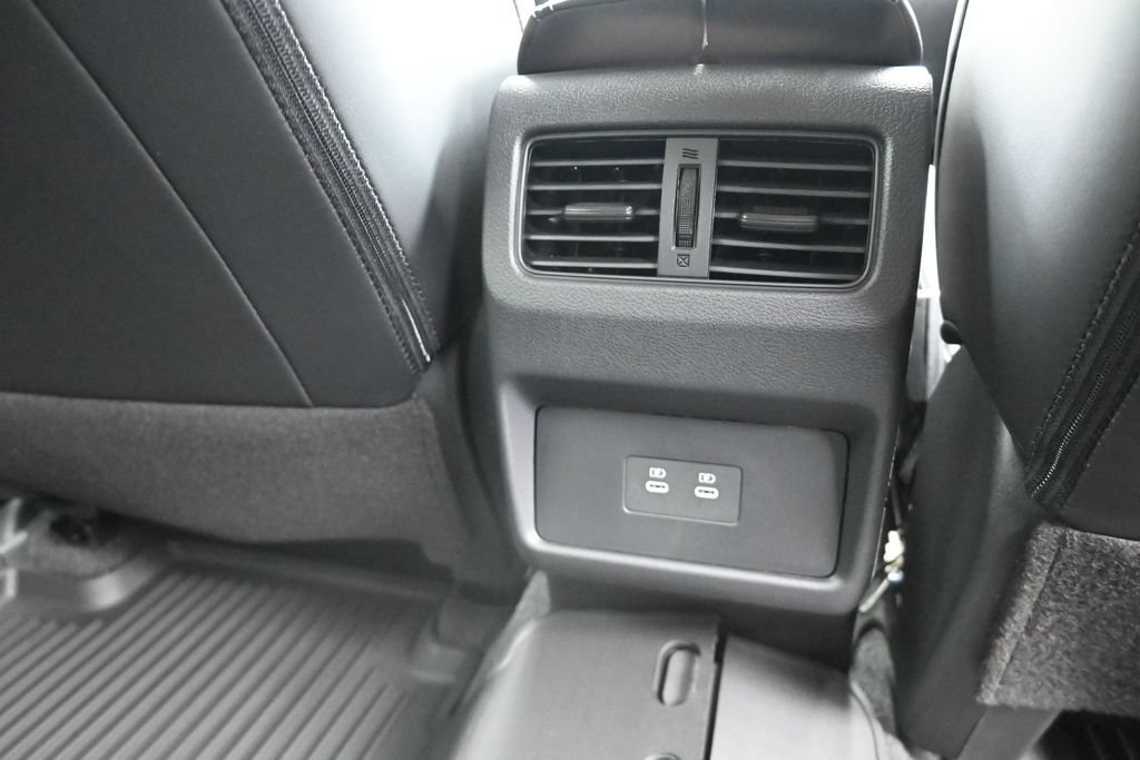 New 2026 Nissan Rogue Dark Armor AWD/4WD image 22