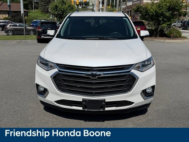 Used 2018 Chevrolet Traverse Premier w/ Driver Confidence II Package FWD image 2