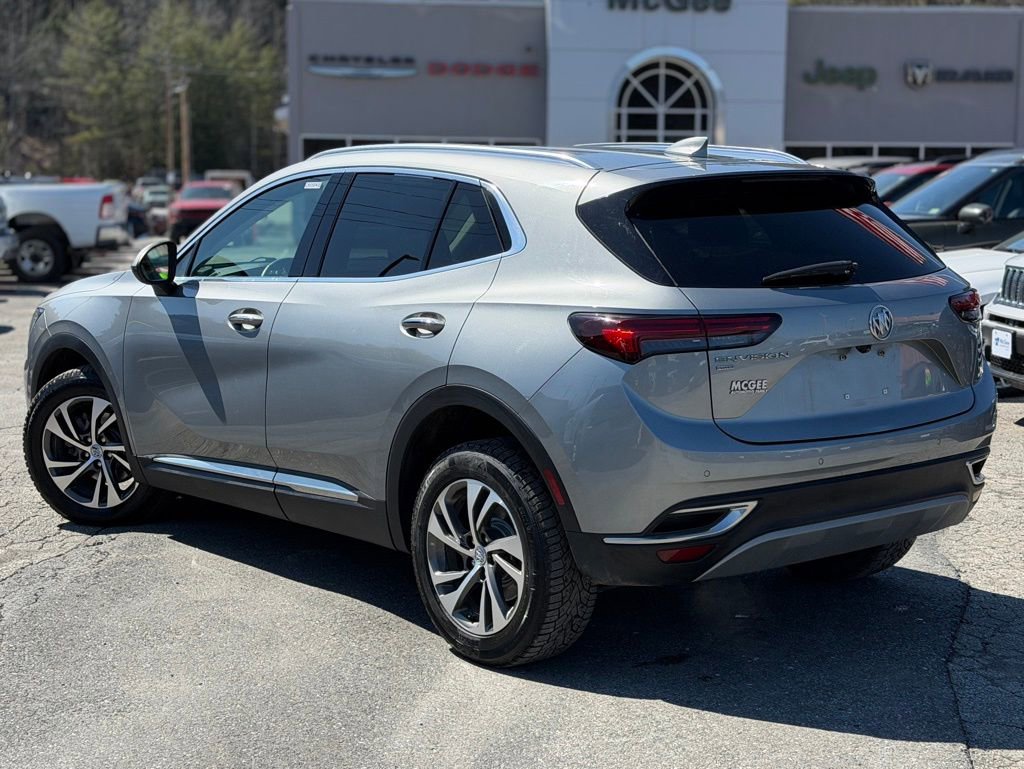 Used 2023 Buick Envision Essence AWD/4WD image 3