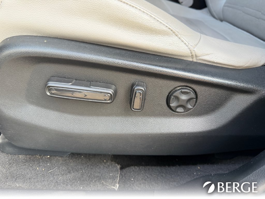 Used 2017 Honda CR-V EX-L image 32