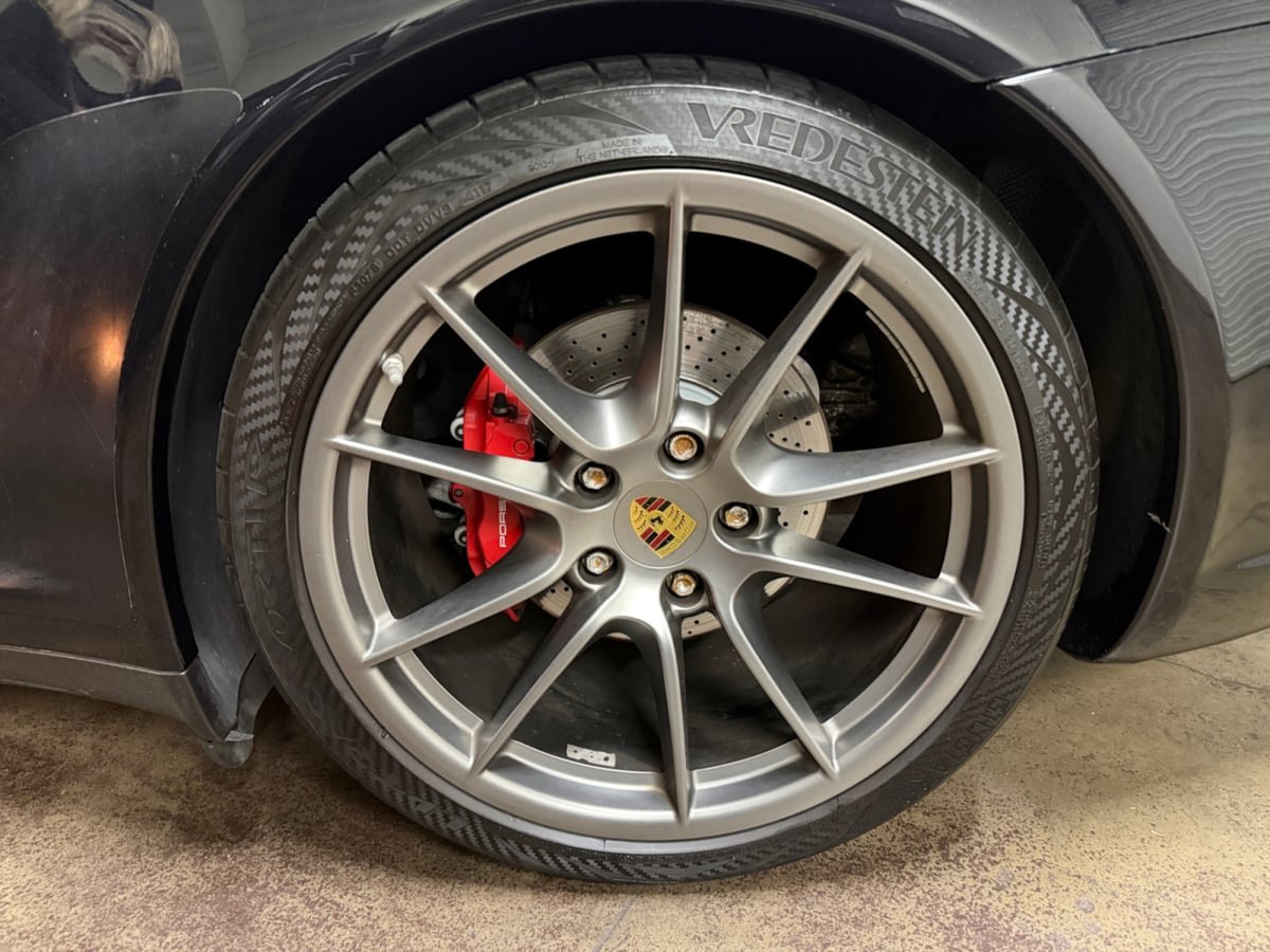 Used 2009 Porsche 911 Carrera 4S AWD/4WD image 22
