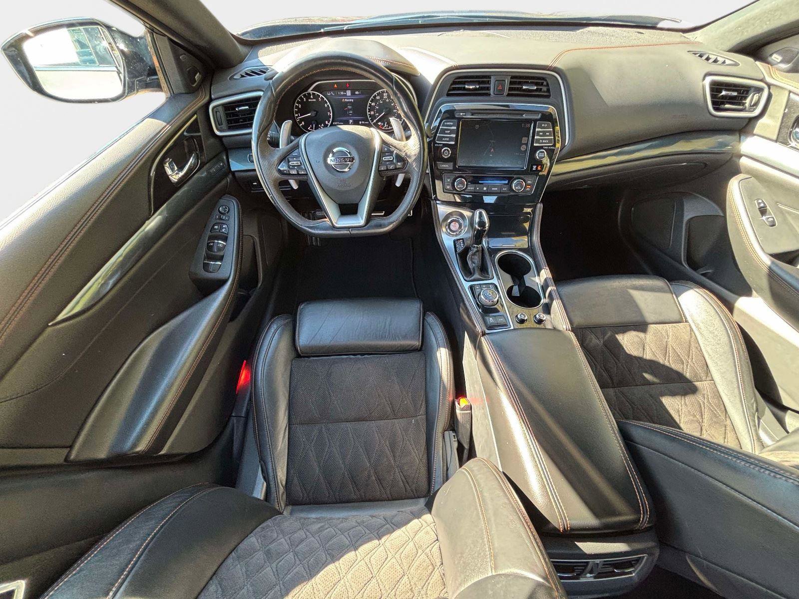 Used 2019 Nissan Maxima SR w/ Premium Package image 13