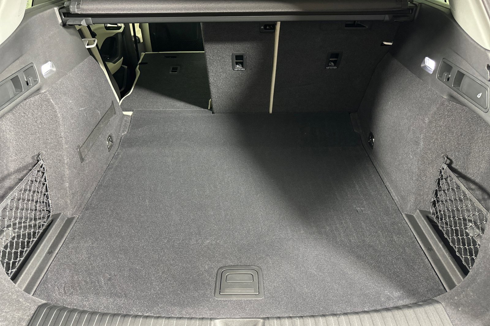 Used 2025 Audi Q6 e-tron Premium Plus w/ Premium Plus image 14