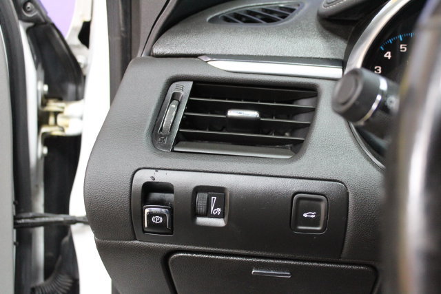 Used 2019 Chevrolet Impala LT w/ Sunroof and Spoiler Package FWD image 15