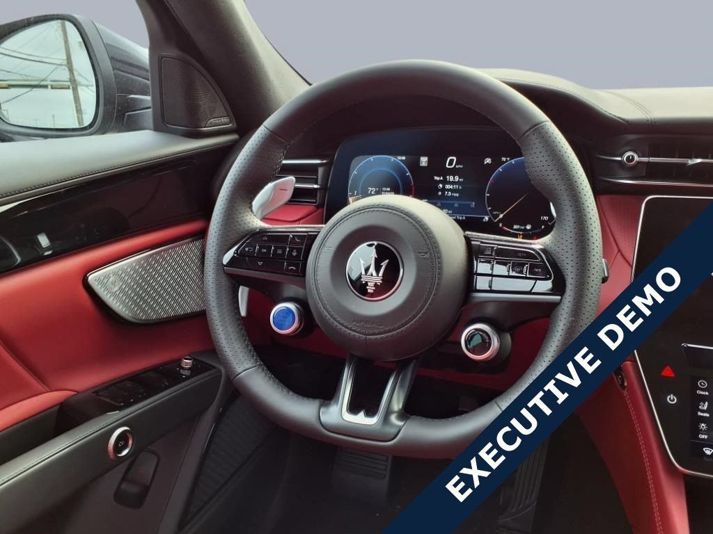 New 2025 Maserati Grecale Modena AWD/4WD image 15