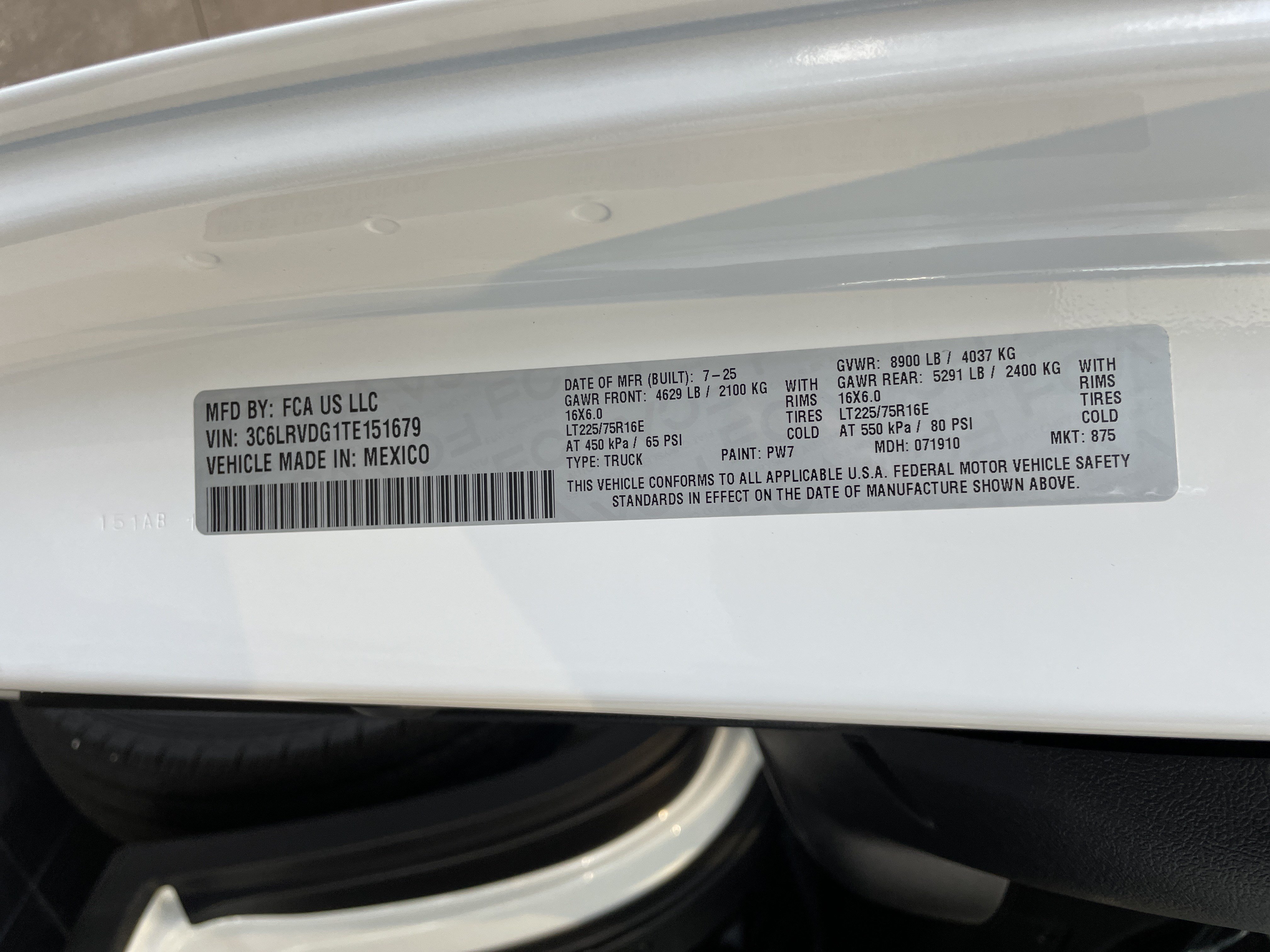 Used 2026 RAM ProMaster 2500 w/ Convenience Group FWD image 36