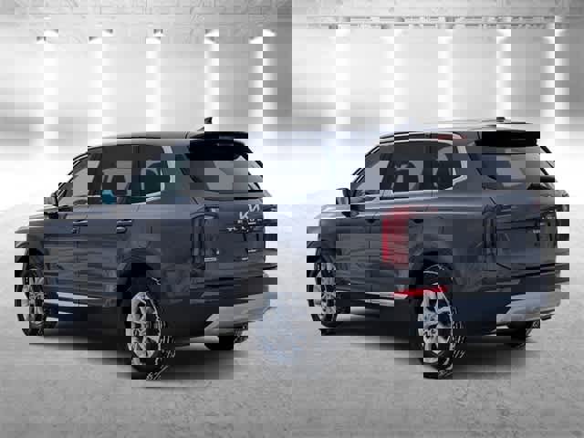 Used 2022 Kia Telluride LX image 6