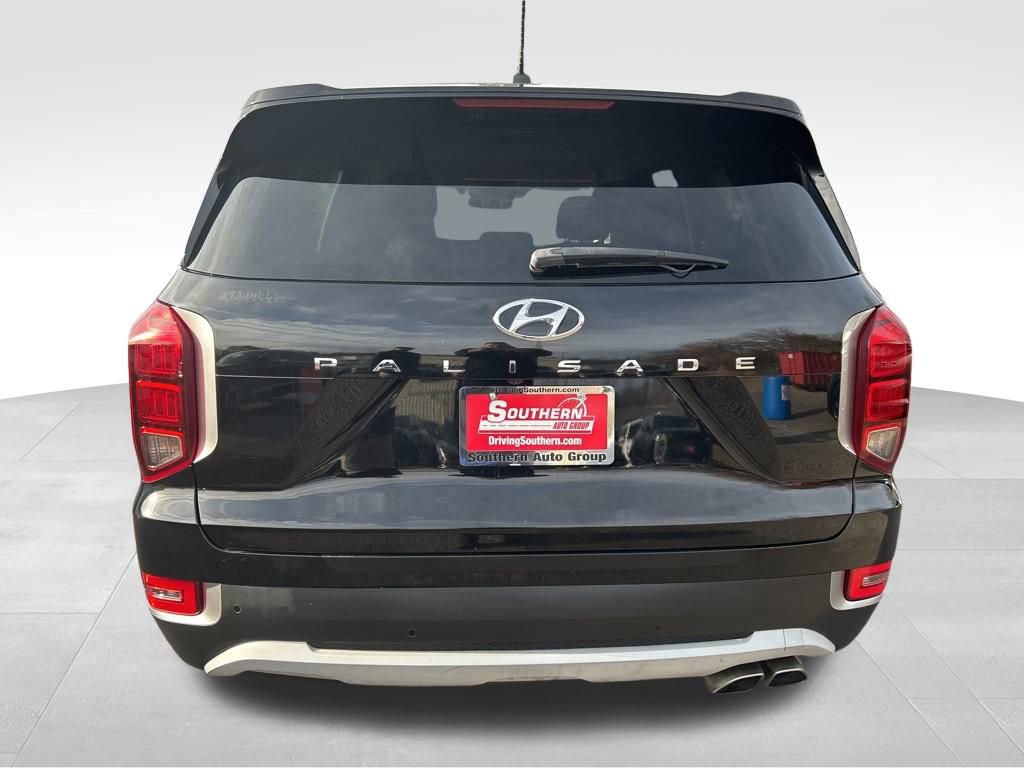 Used 2022 Hyundai Palisade SE image 4