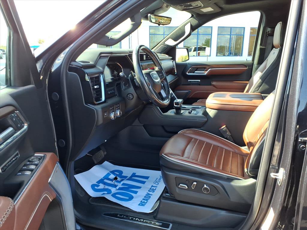 Used 2024 GMC Sierra 1500 Denali Ultimate image 10