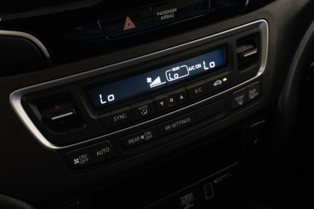 Used 2023 Honda Passport TrailSport image 27