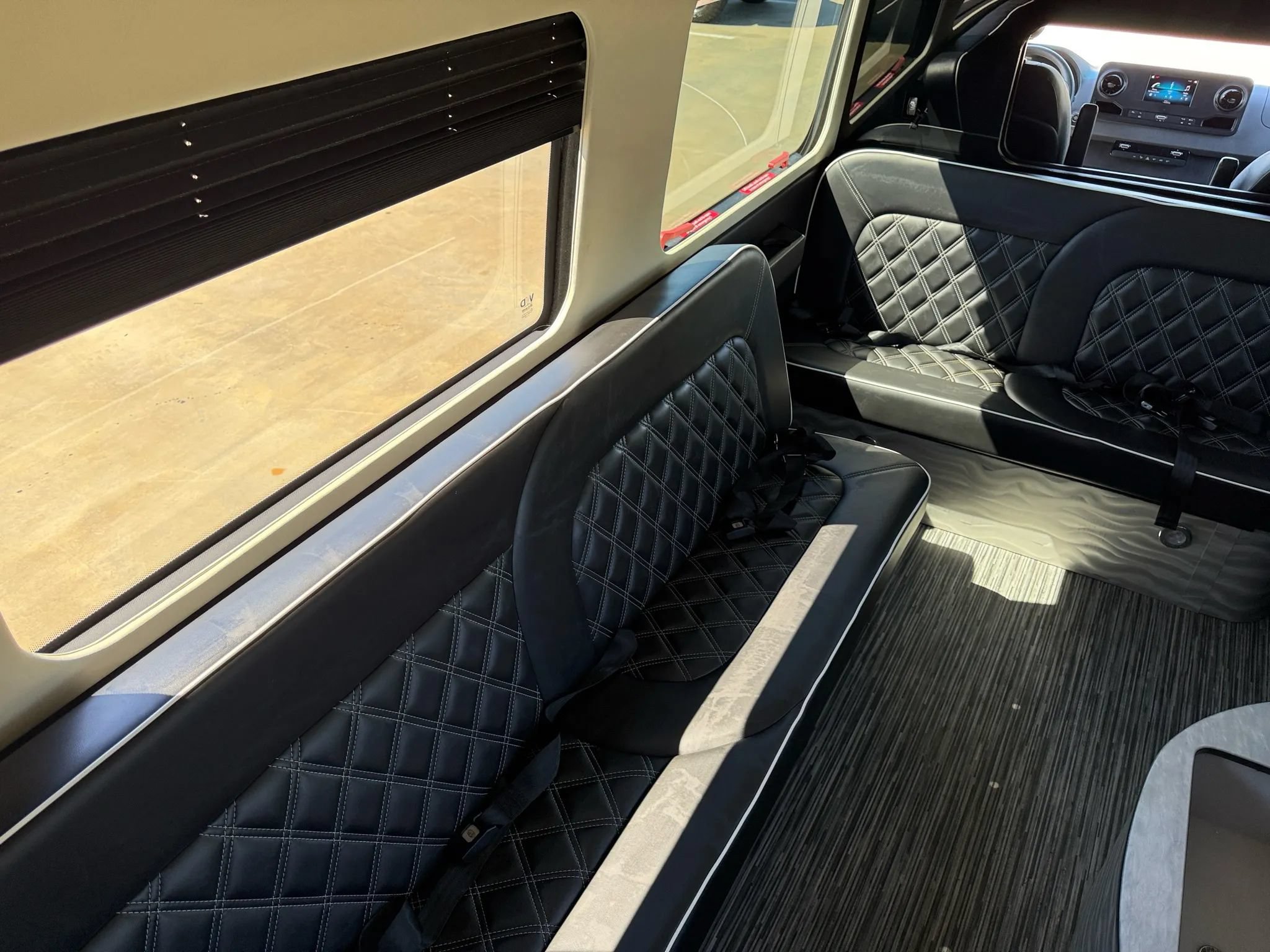 Used 2023 Mercedes-Benz Sprinter 3500 image 33