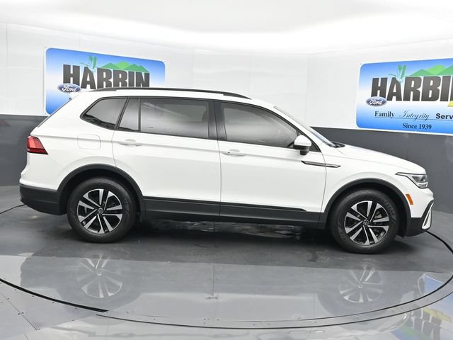 Used 2023 Volkswagen Tiguan S FWD image 2