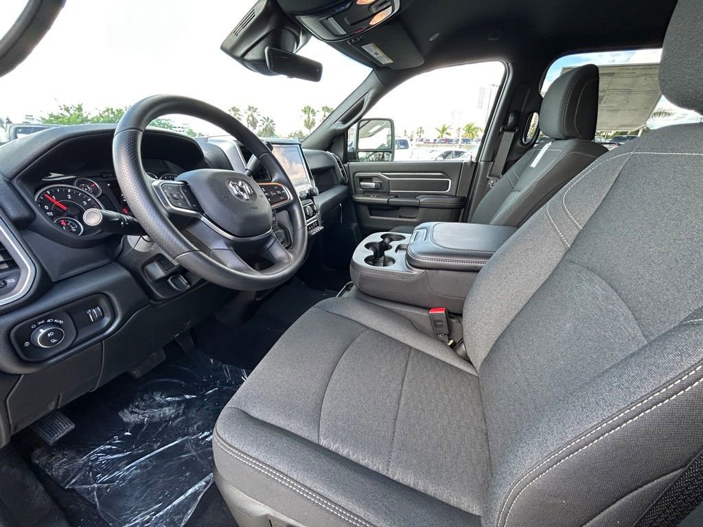 New 2025 RAM 2500 Big Horn image 30
