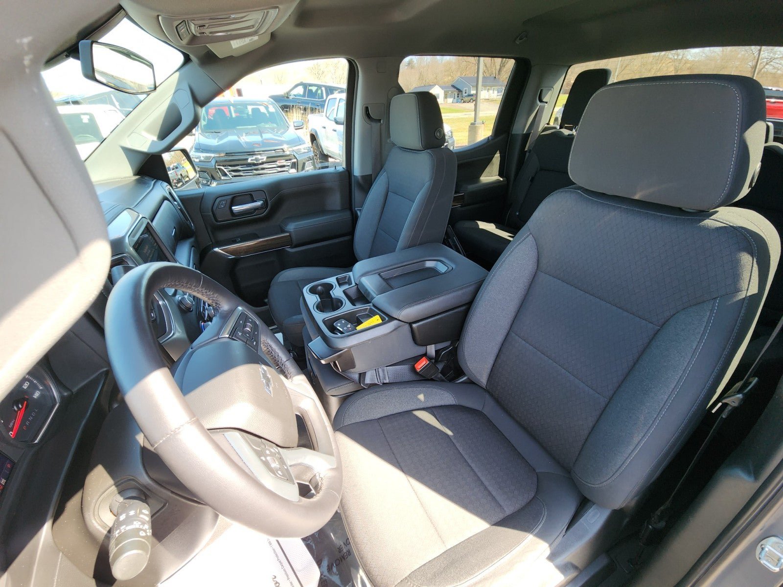 Used 2022 Chevrolet Silverado 1500 RST AWD/4WD image 30