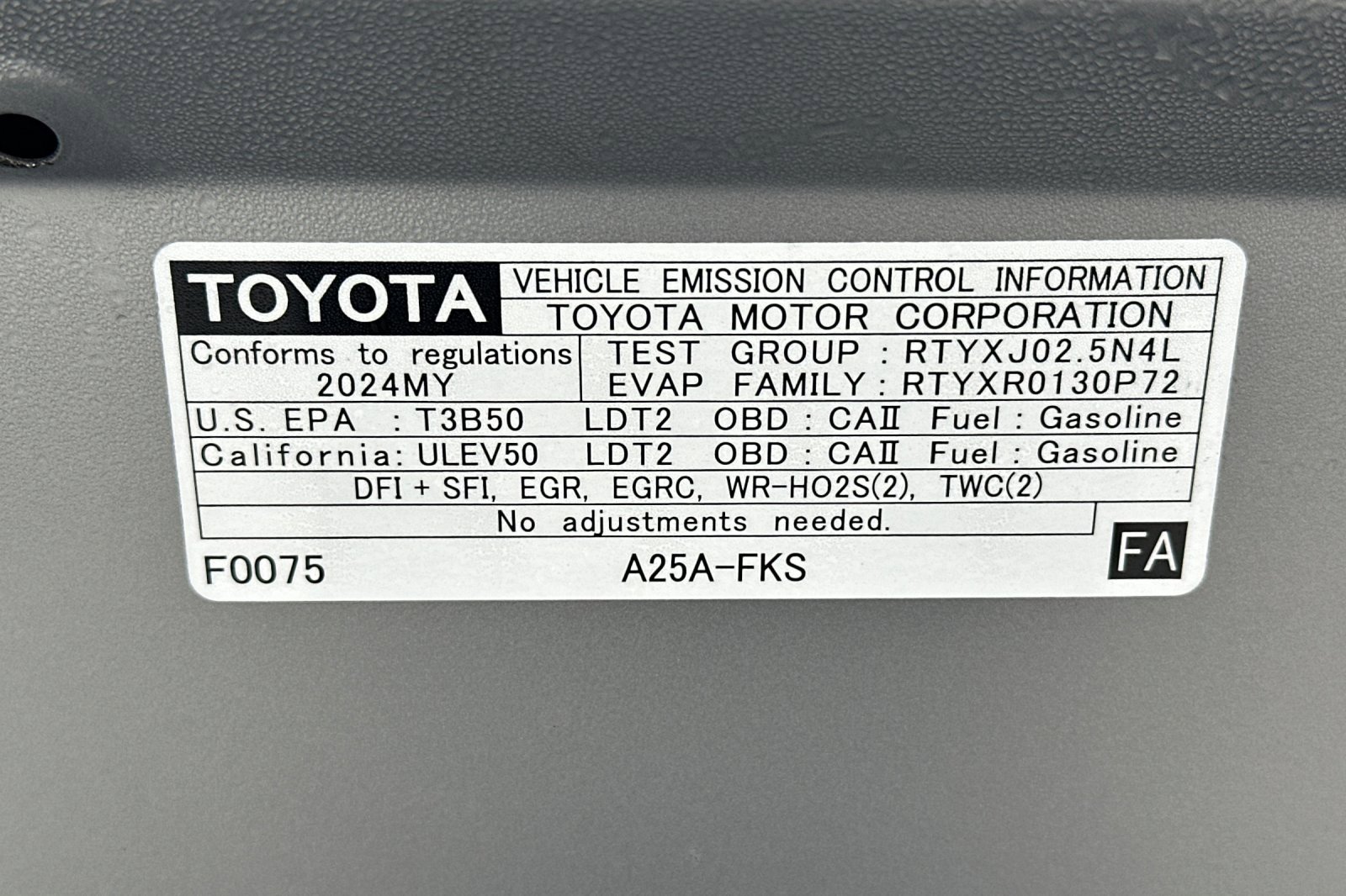 Used 2024 Toyota RAV4 LE image 27