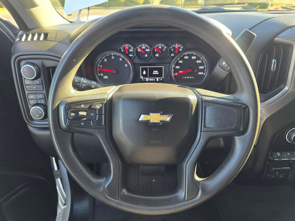 Used 2024 Chevrolet Silverado 2500 Custom w/ Custom Value Package image 16