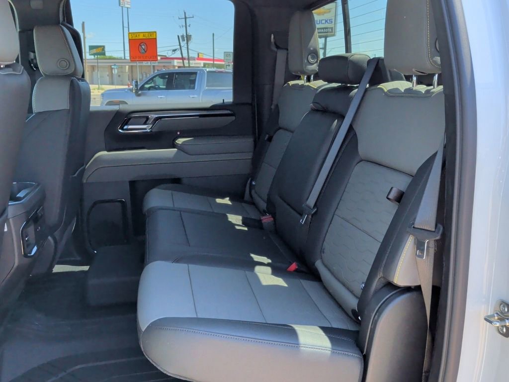 New 2026 Chevrolet Silverado 2500 ZR2 AWD/4WD image 38