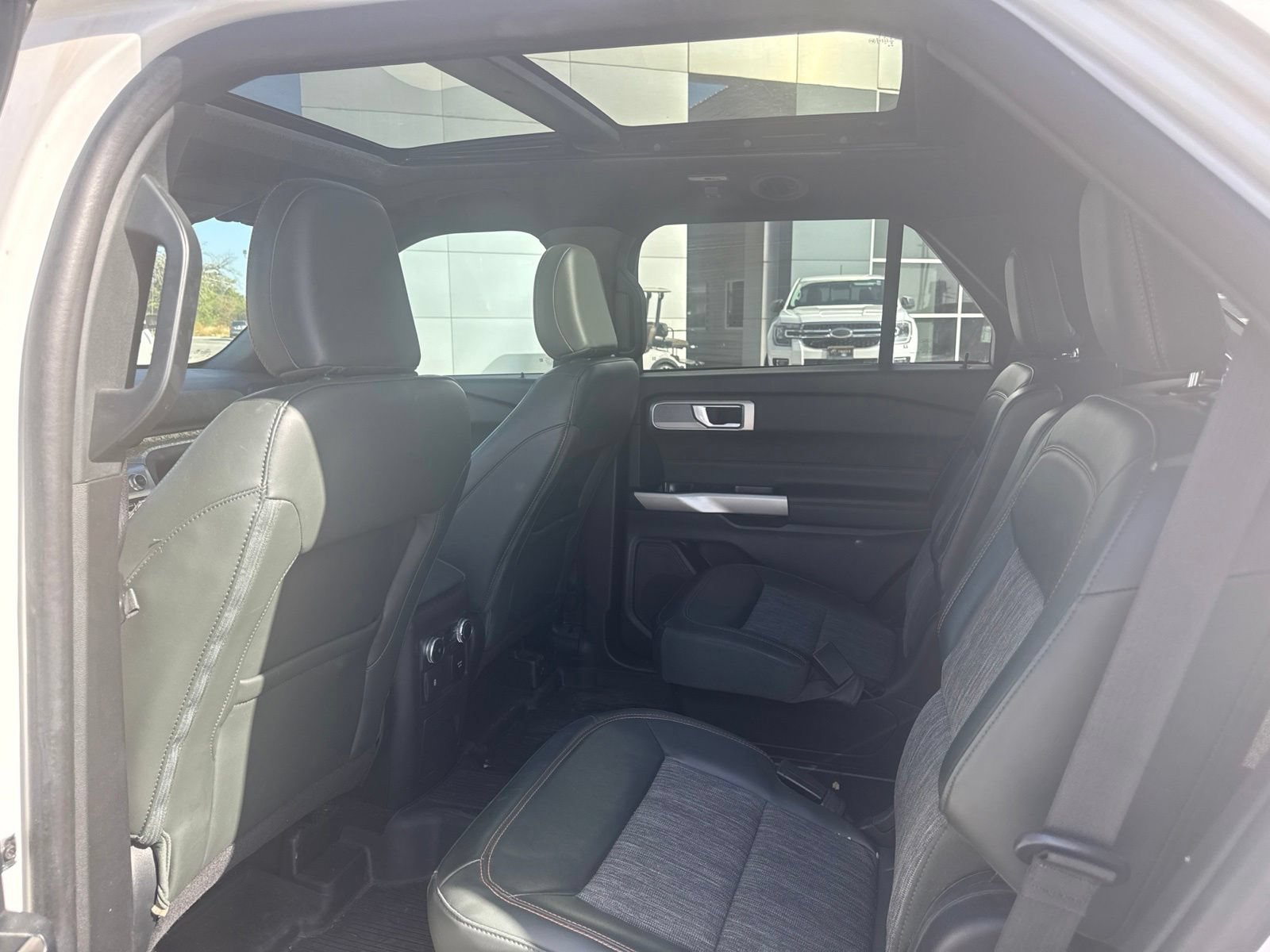 Used 2023 Ford Explorer Timberline w/ Timberline Technology Package AWD/4WD image 10