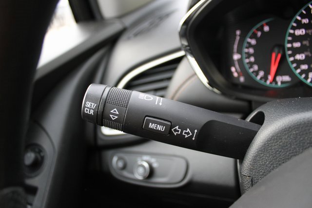 Used 2021 Chevrolet Trax LT image 15