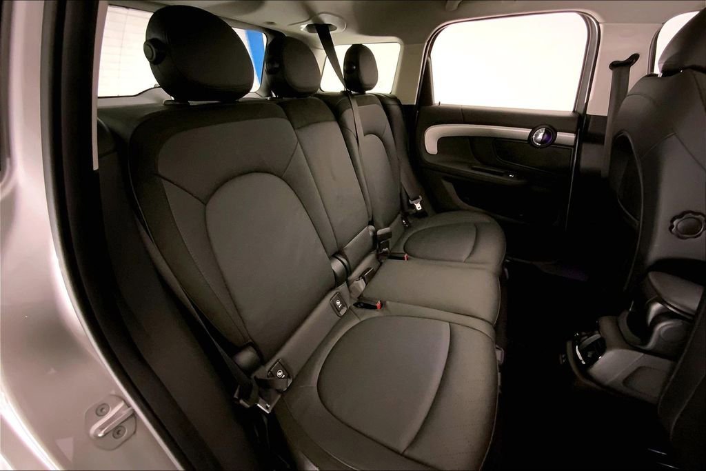 Certified 2024 MINI Cooper Countryman S w/ Signature Upholstery Package AWD/4WD image 15