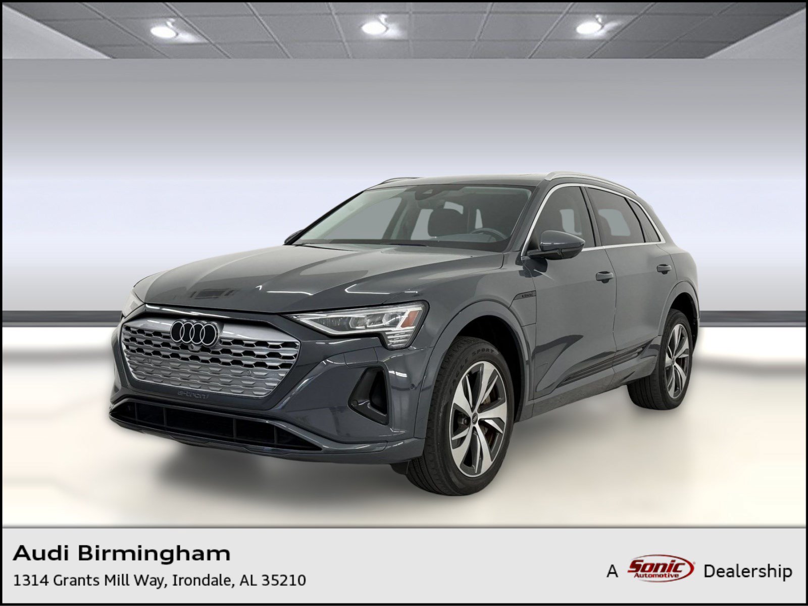 Used 2024 Audi Q8 e-tron Premium Plus w/ Premium Plus Package AWD/4WD image 1
