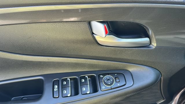 Used 2023 Hyundai Santa Fe SEL AWD/4WD image 12