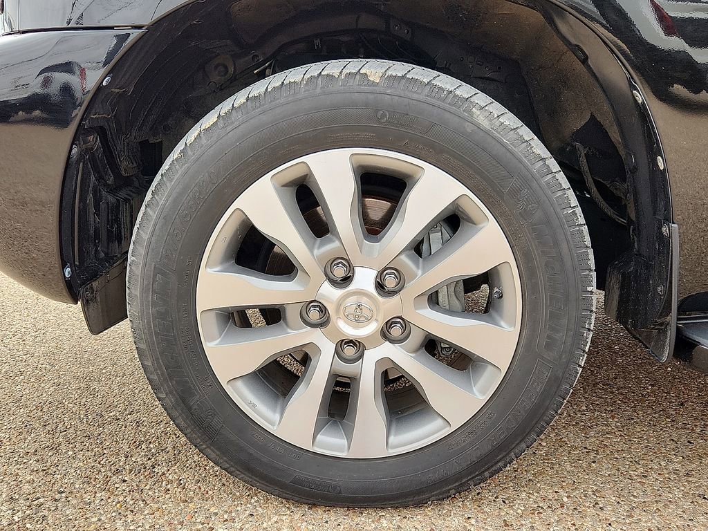 Used 2016 Toyota Sequoia Limited AWD/4WD image 14