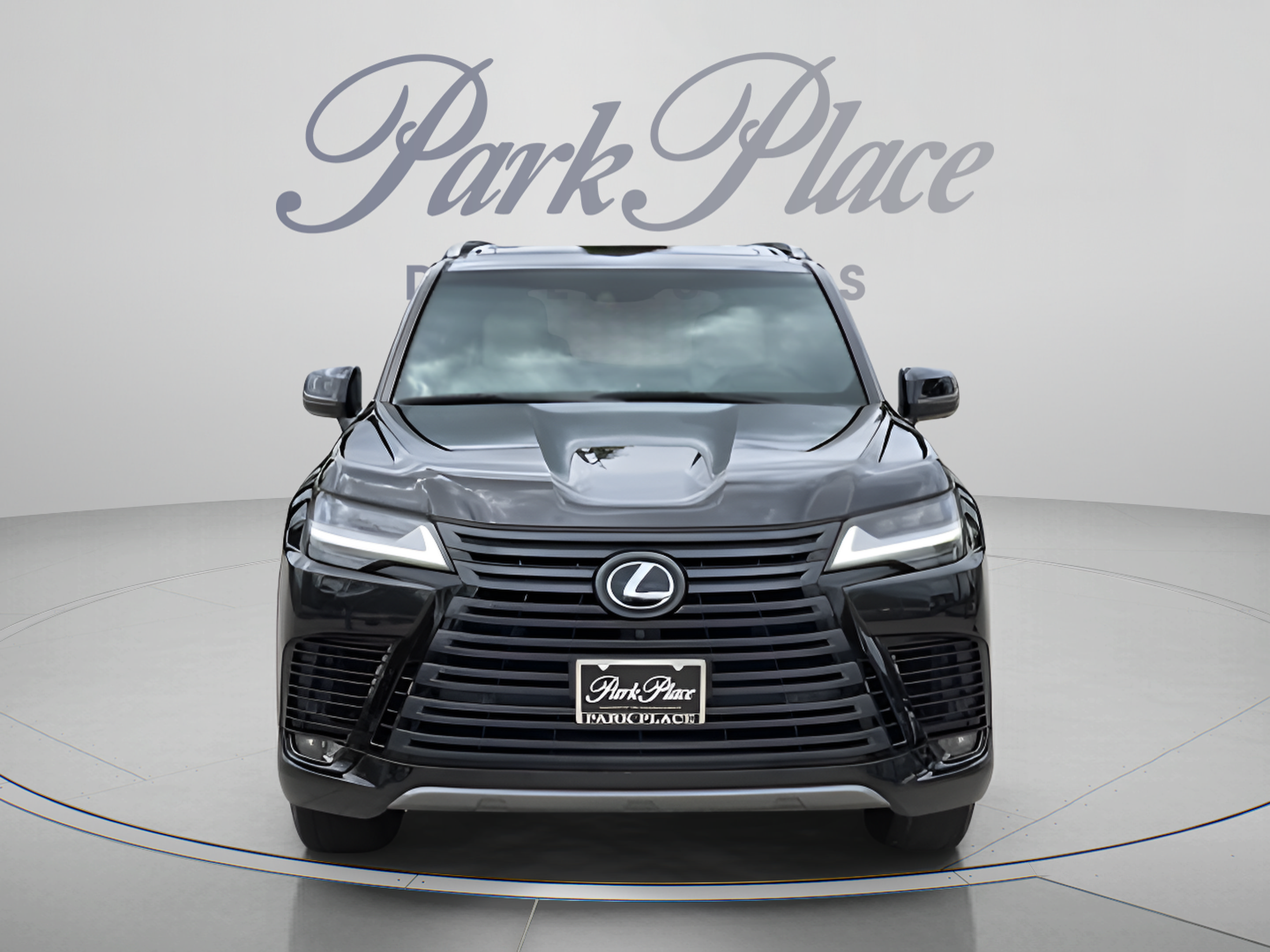 Used 2023 Lexus LX 600 4WD w/ Appearance Package image 8