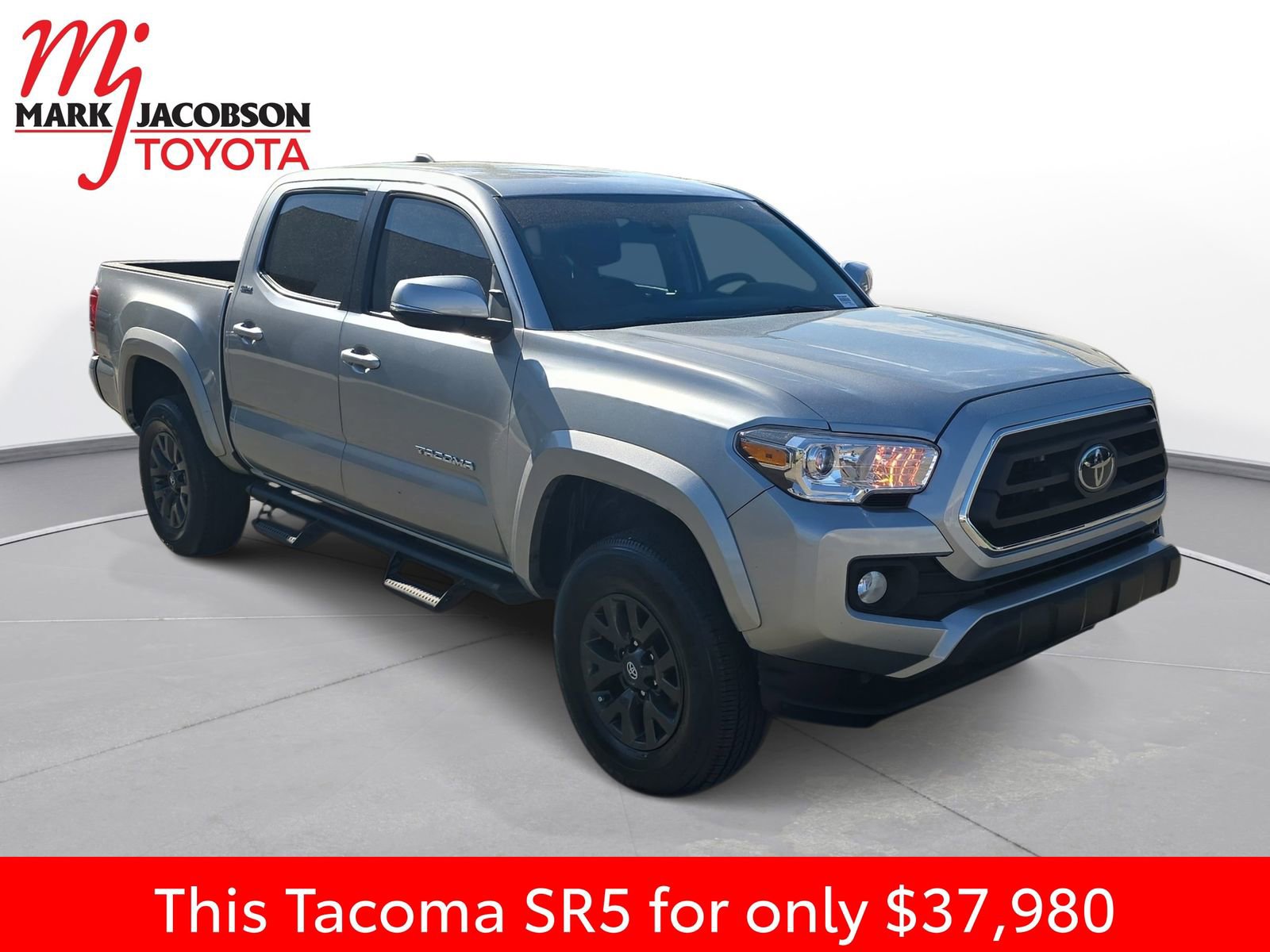 Used 2023 Toyota Tacoma SR5 w/ Technology Package AWD/4WD image 5