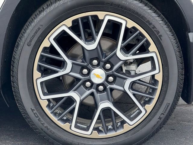 Used 2023 Chevrolet Blazer Premier w/ Enhanced Convenience Package image 12